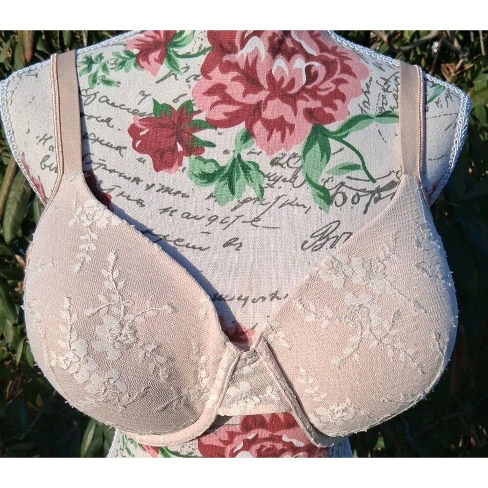 Playtex 42C Nude Floral Lace Tshirt Bra Comfort Underwire Support Adjustable